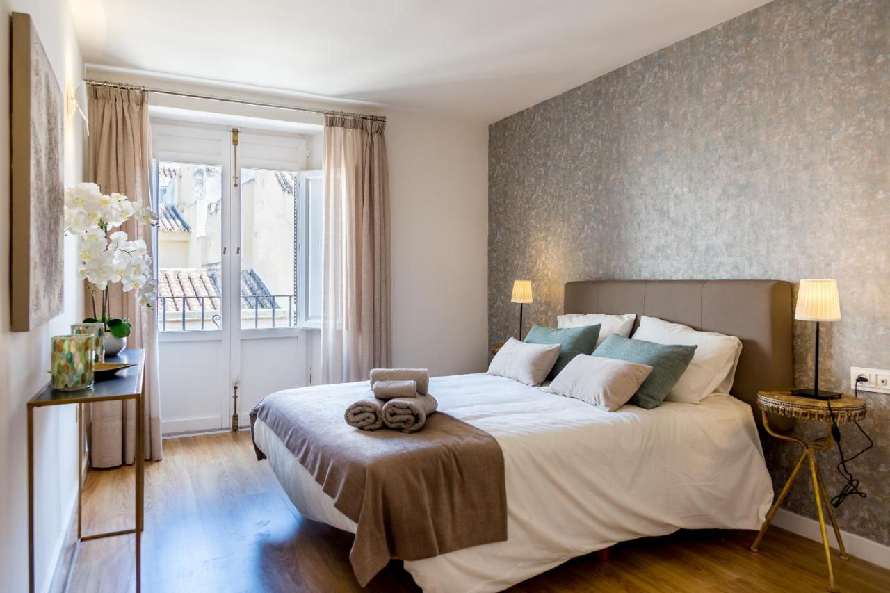 Urbe10 Plaza De La Merced 1 Bedroom Apartment Malaga Exterior photo