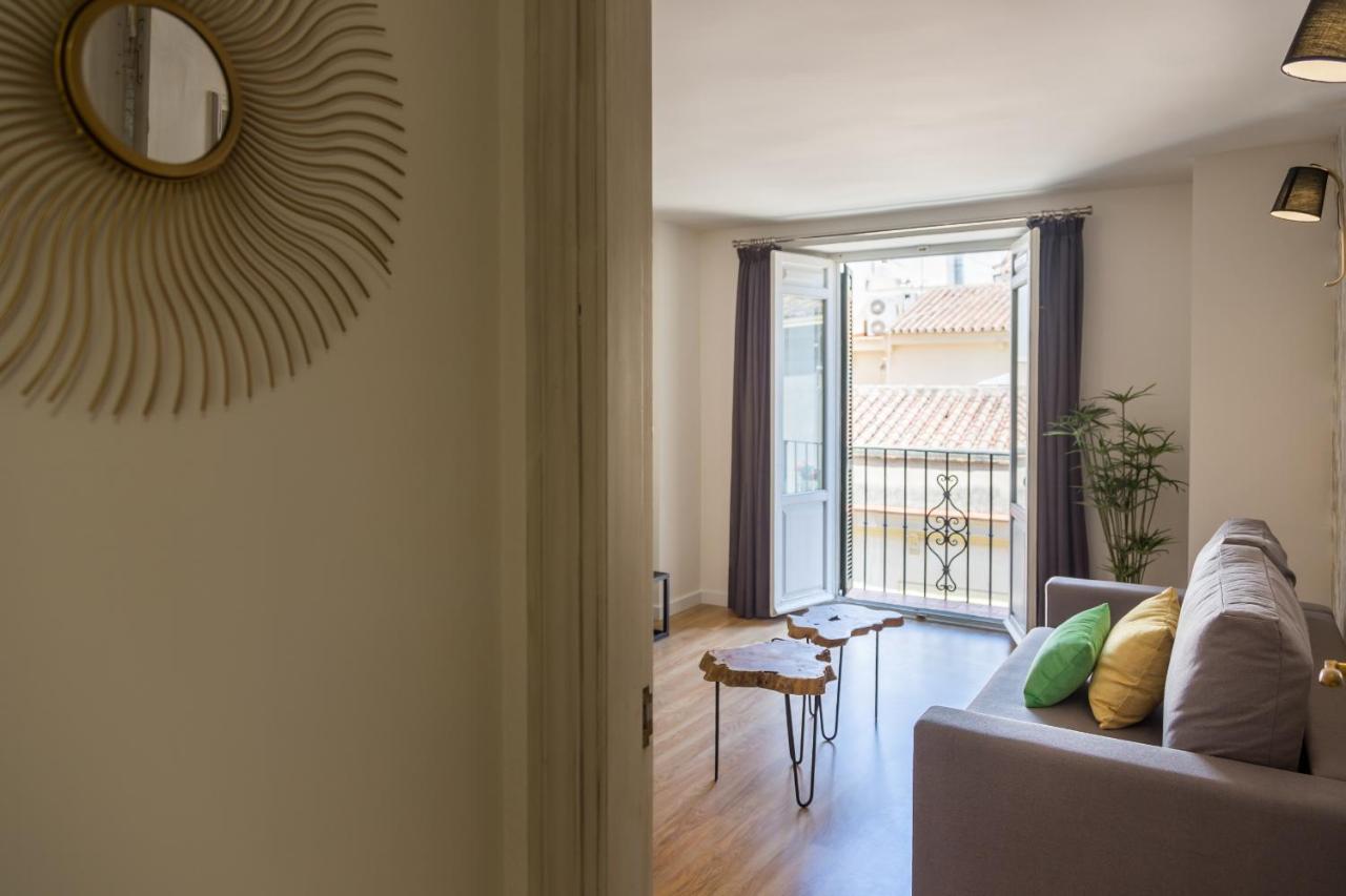 Urbe10 Plaza De La Merced 1 Bedroom Apartment Malaga Exterior photo